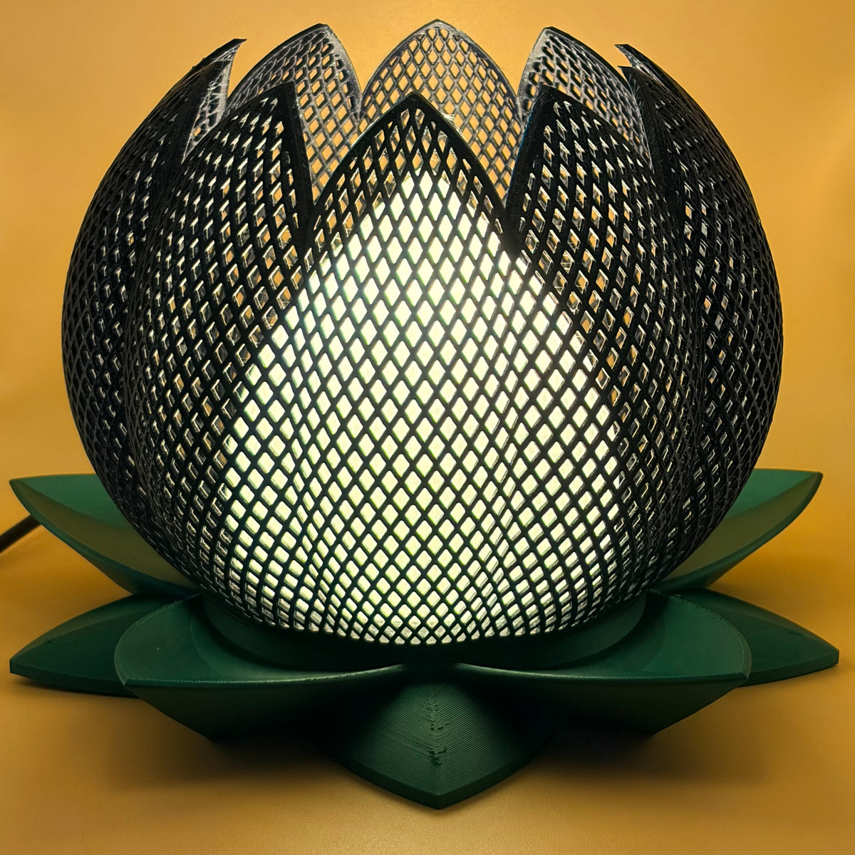 Lumina Lotus Lamp-thumbmail-6