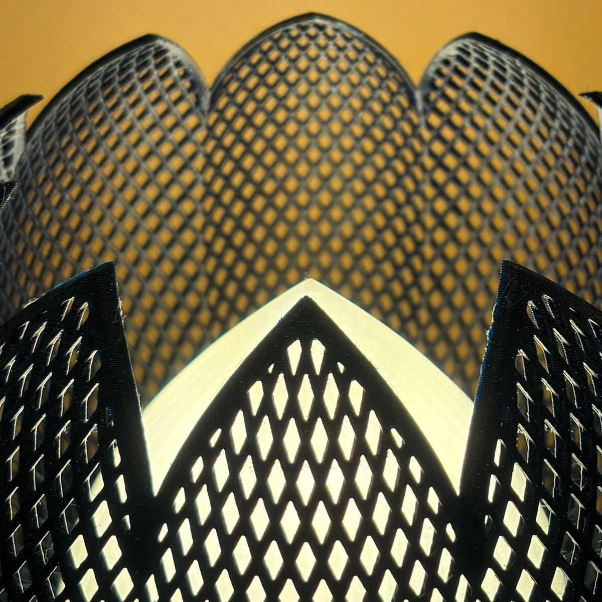 Lumina Lotus Lamp-thumbmail-8