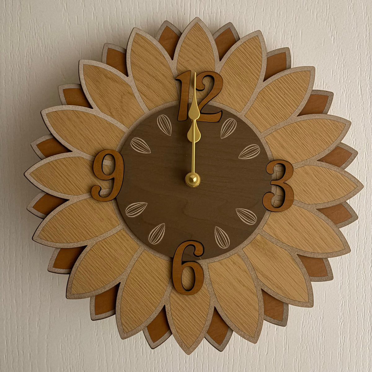 Sunflower Wall Clock – Kansas-Inspired Decor (Walnut, Maple & Cherry)-thumbmail-1