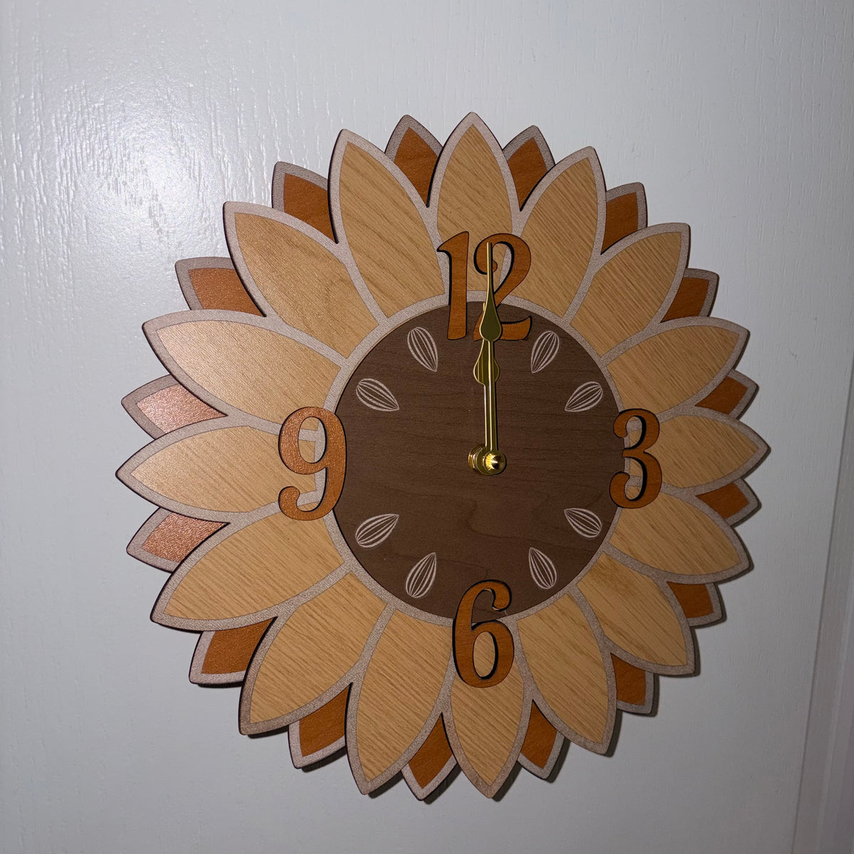Sunflower Wall Clock – Kansas-Inspired Decor (Walnut, Maple & Cherry)-thumbmail-2